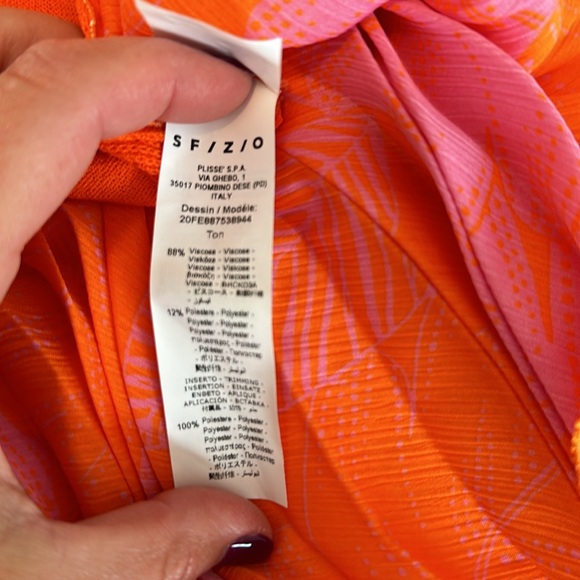 Sfizio Studio gorgeous flowy orange and pink top - Picture 5 of 6